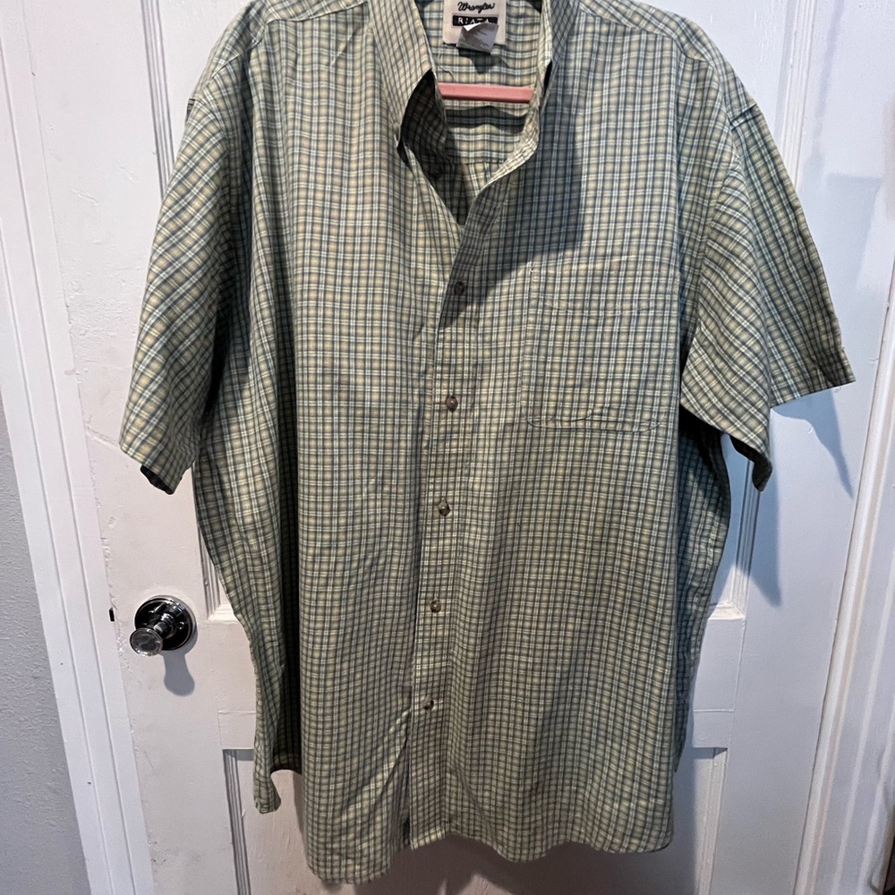 Wrangler Men's Casual Green Checkered Shirt